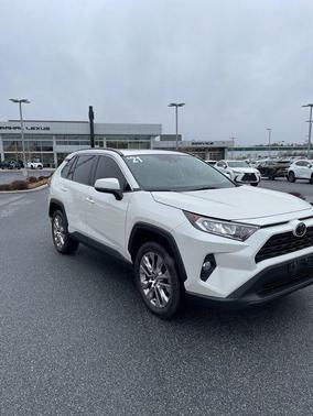 2021 Toyota RAV4 XLE Premium