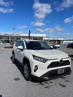 2021 Toyota RAV4 XLE Premium