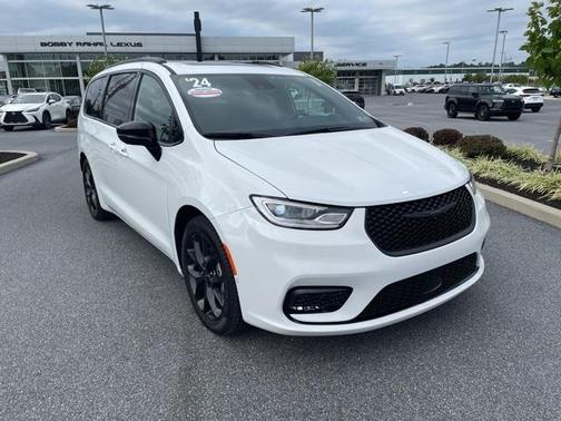 2024 Chrysler Pacifica Limited