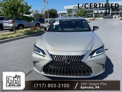 2025 Lexus ES 300h Base