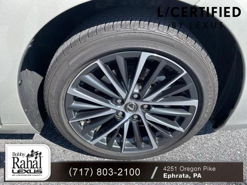 2025 Lexus ES 300h Base