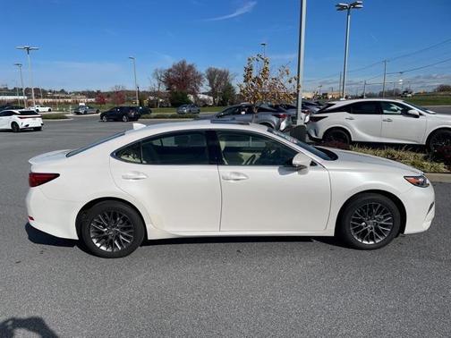 2018 Lexus ES 350 Base
