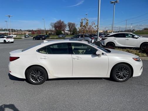 2018 Lexus ES 350 Base