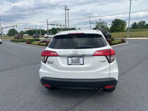Platinum White Pearl 2020 Honda HR-V EX