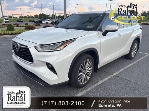 2023 Toyota Highlander Platinum