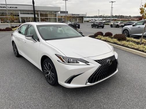 2025 Lexus ES 350 Base