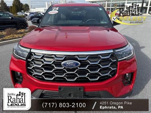 2025 Ford Explorer Platinum