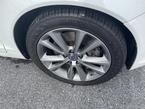2013 Volvo C70 T5