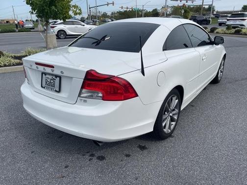 2013 Volvo C70 T5