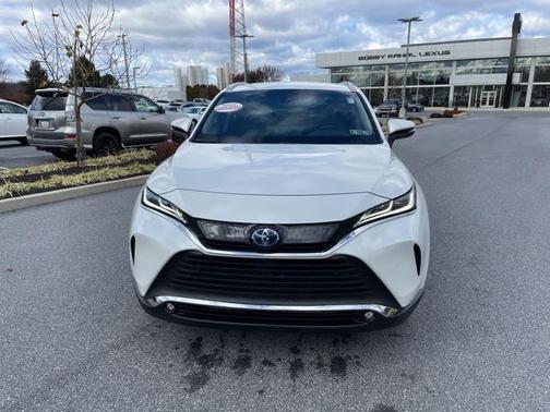 2024 Toyota Venza XLE