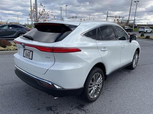 2024 Toyota Venza XLE