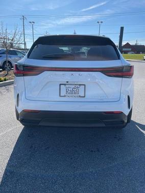 2026 Lexus NX 450h+ Luxury