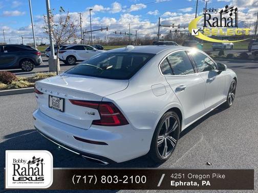 2019 Volvo S60 Hybrid T5