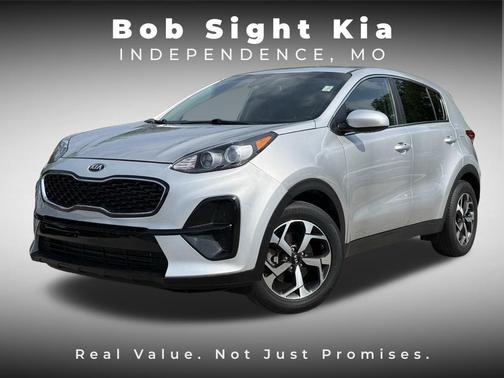 Sparkling Silver 2021 Kia Sportage LX