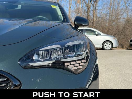 2023 Kia Stinger GT-Line