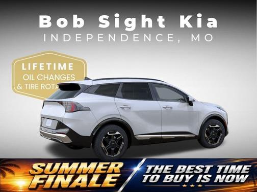 Glacial White Pearl 2026 Kia Sportage SX