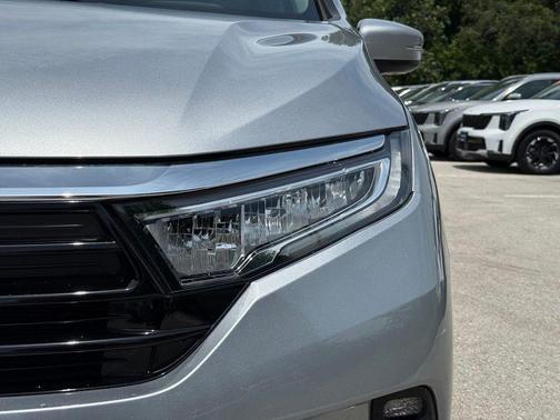 Silver 2022 Honda Odyssey Touring
