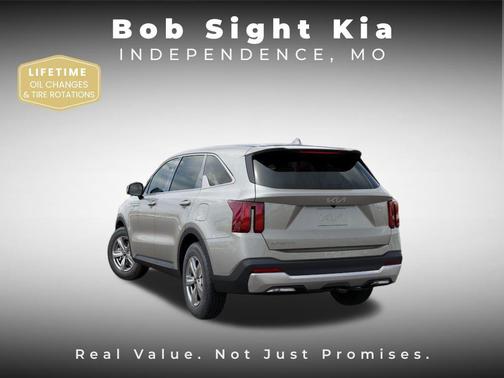 Ivory Silver 2026 Kia Sorento LX