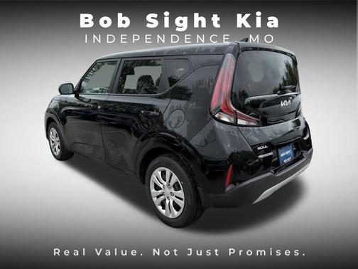 Fusion Black 2023 Kia Soul LX