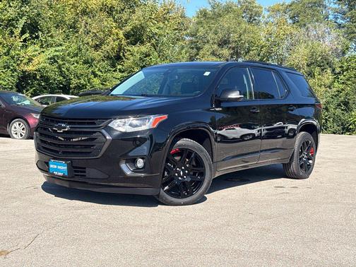 Mosaic Black Metallic 2020 Chevrolet Traverse Premier
