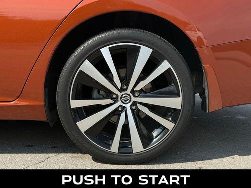 2020 Nissan Altima SR Intelligent AWD