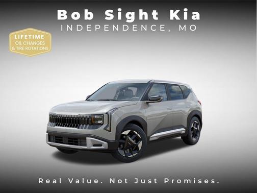 Ivory 2027 Kia Seltos S