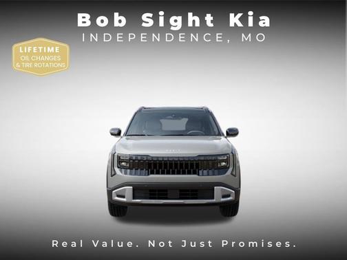 Ivory 2027 Kia Seltos EX