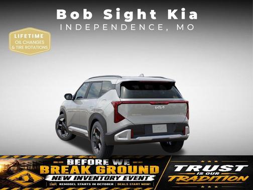 Ivory Silver 2027 Kia Seltos EX
