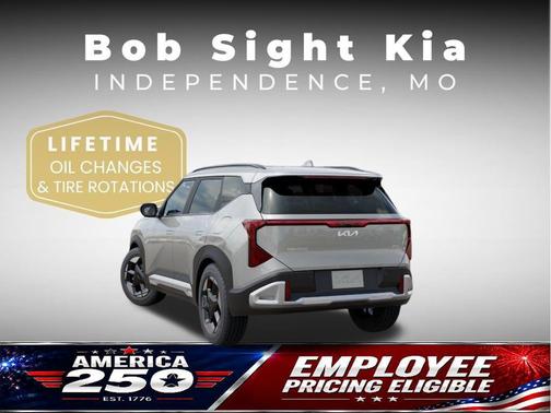 Ivory Silver 2027 Kia Seltos EX