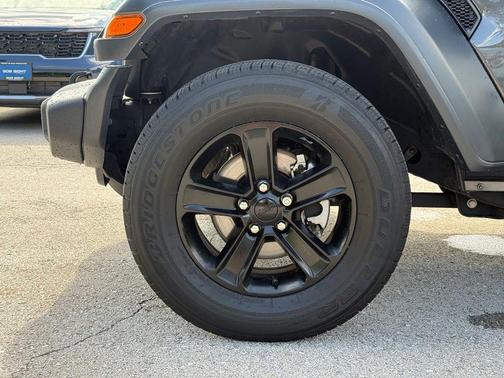Granite Crystal Metallic Clearcoat 2020 Jeep Wrangler Unlimited Sport Altitude