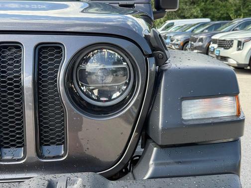 Granite Crystal Metallic Clearcoat 2020 Jeep Wrangler Unlimited Sport Altitude