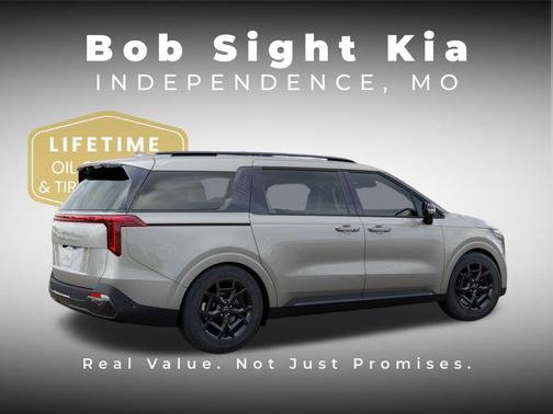 Ivory 2026 Kia Carnival SX Prestige