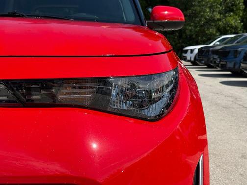 Inferno Red 2023 Kia Soul LX