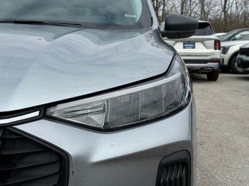 Silver Metallic 2024 Ford Escape Active