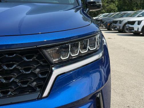 Sapphire Blue 2022 Kia Sorento S