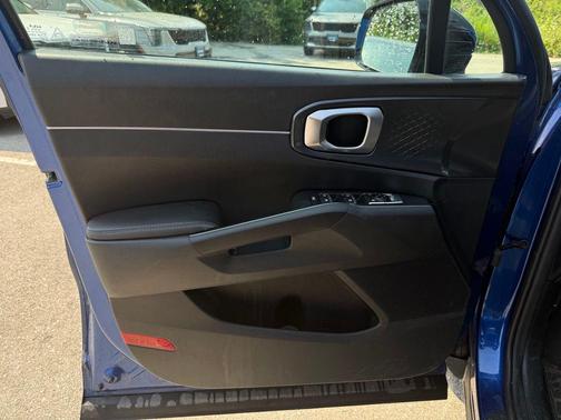 Sapphire Blue 2022 Kia Sorento S