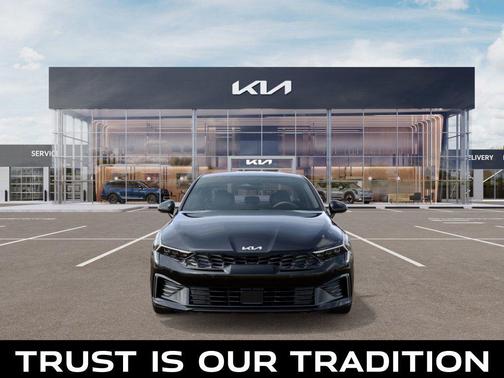 2026 Kia K5 LXS FWD