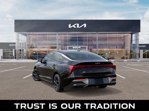 2026 Kia K5 LXS FWD