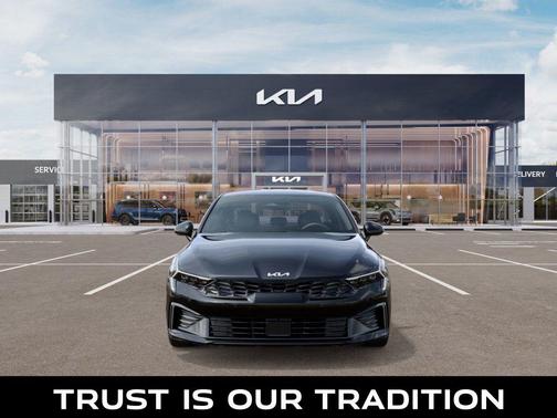 2026 Kia K5 LXS FWD
