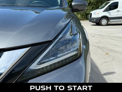 2022 Nissan Murano SV Intelligent AWD
