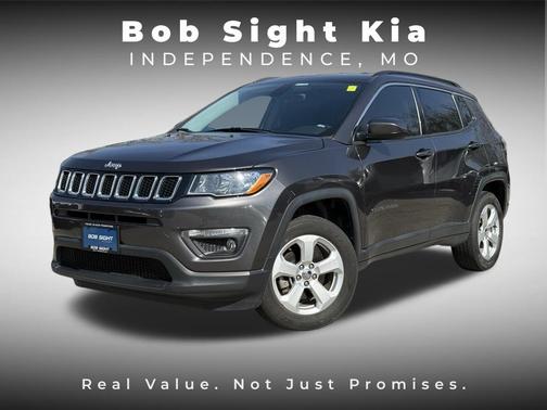 Granite Crystal Metallic Clearcoat 2018 Jeep Compass Latitude