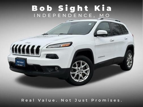Bright White Clearcoat 2018 Jeep Cherokee Latitude Plus