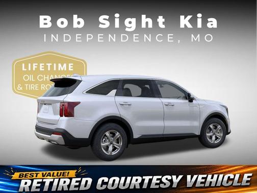 Glacial White Pearl 2026 Kia Sorento LX
