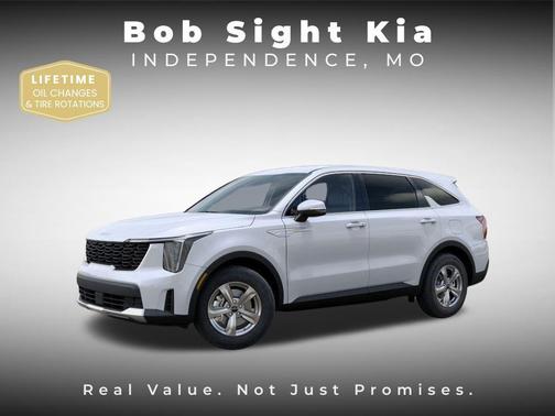 Glacial White Pearl 2026 Kia Sorento LX