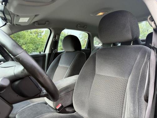 2010 Chevrolet Impala LT