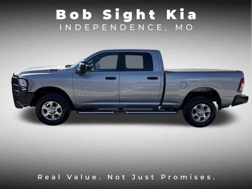 Billet Silver Metallic Clearcoat 2023 RAM 2500 Big Horn Crew Cab 4x4 6'4' Box