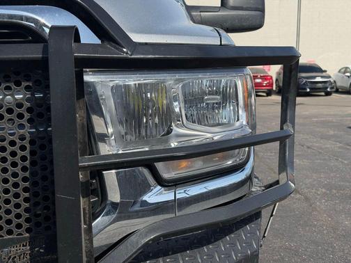 2023 RAM 2500 Big Horn Crew Cab 4x4 6'4' Box