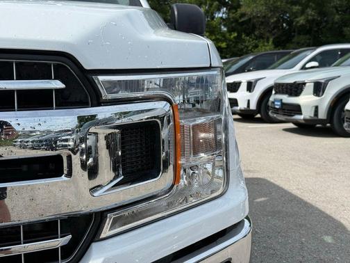 Oxford White 2020 Ford F-150 XLT