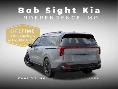 Ceramic Silver 2026 Kia Carnival Hybrid SX Prestige