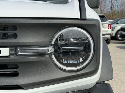 Oxford White 2025 Ford Bronco Big Bend